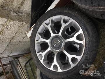 4 Cerchi da 17 per Fiat 500L.X. Più gomme in rega