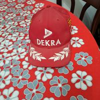 cappello ferrari dekra 