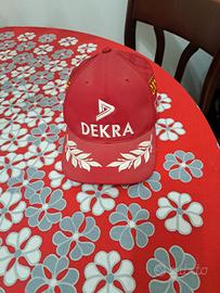cappello ferrari dekra 