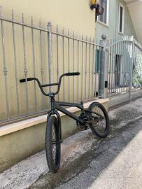 Bicicletta BMX