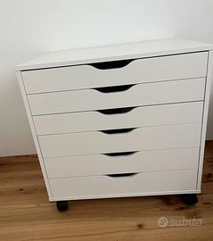 Cassettiera bianca Ikea