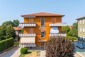 3 LOCALI A LANGHIRANO