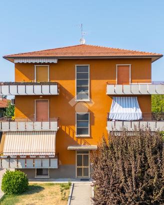 3 LOCALI A LANGHIRANO