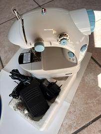 Mini macchina cucito