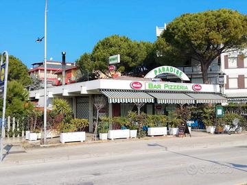 Locale Commerciale/Bar - Ristorante - Pizzeria