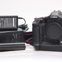 Fotocamera digitale relfex canon eos 1d mark ii