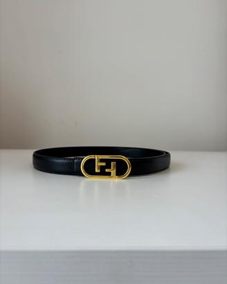 cintura nera fendi
