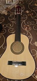 chitarra nuova mai utilizzata 