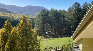 Villa a schiera di pregio in parco privato