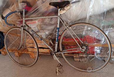 Bicicletta da corsa d'epoca Atala