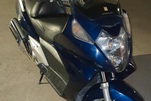 Honda Silver Wing 600