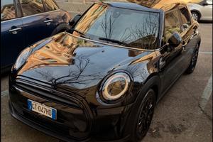 Mini Cooper 5 Porte 1.5 136cv