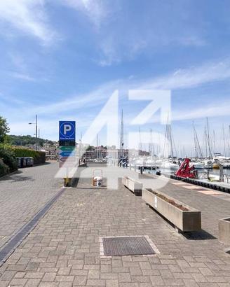 Box / Garage di 16 m² a Muggia