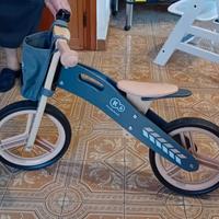 bicicletta senza pedali