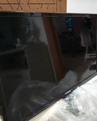 Tv led 24 pollici