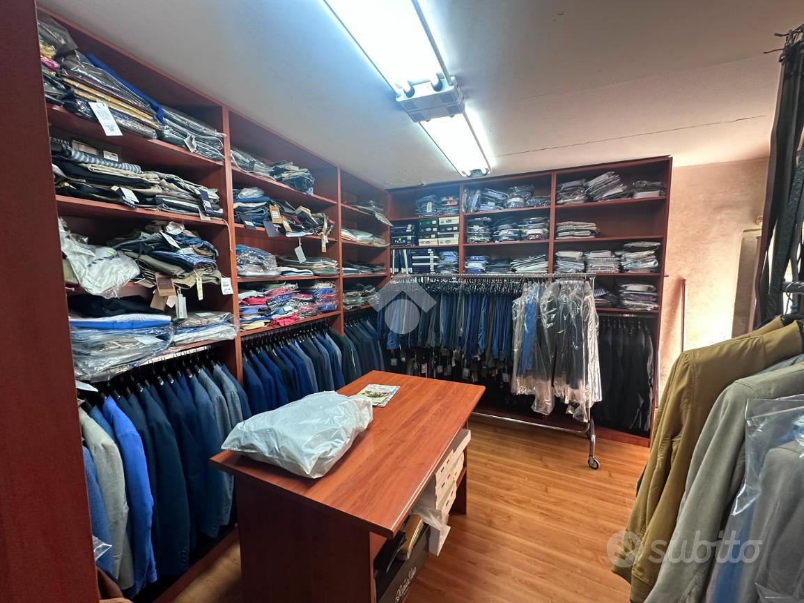 NEGOZIO A NAPOLI - Vista 6
