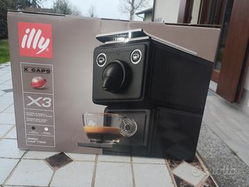 macchina caffè Illy