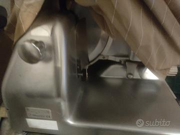 affettatrice professionale 