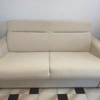 Divano letto matrimoniale colore crema/beije USATO