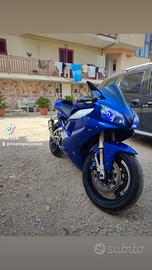 Yamaha R1