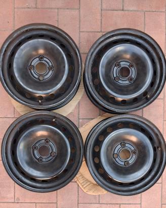 SET 4 CERCHI IN FERRO R15 4x100 Fiat