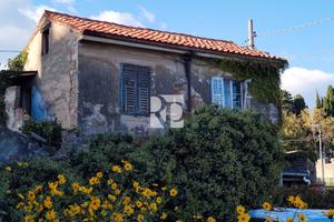 Casetta indipendente con giardino