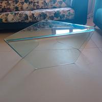 Tavolinetto di cristallo 