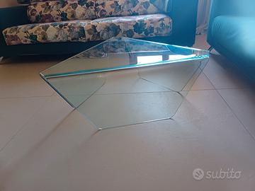 Tavolinetto di cristallo 