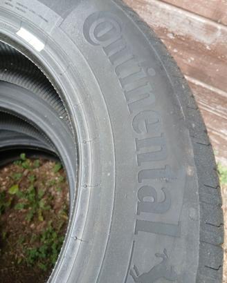 Pleumatici  nuovi 205/r60r16h
