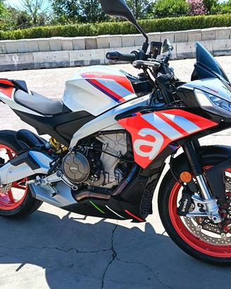 Aprilia Tuono 660 Factory