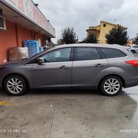 ford focus 1.6 gpl full optional 