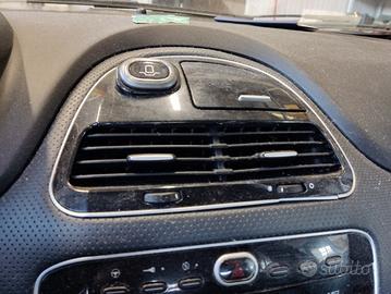 Bocchetta clima centr FIAT GRANDE PUNTO EVO 2011