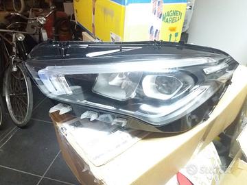 Faro anteriore SX Mercedes CLA Dic 2021