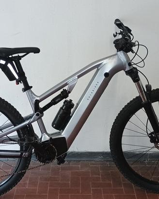 Mountain bike elettrica 