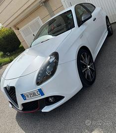 Alfa Giulietta Sport 1.6 120CV Automatica