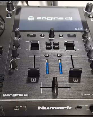 Numark Mixstream Pro Go 