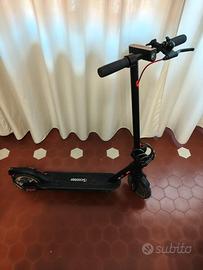 Monopattino elettrico scooter i9