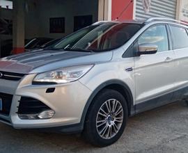 Ford Kuga 2.0 TDCI 140 CV 4WD Titanium