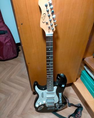 Chitarra elettrica mancina