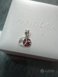 Charm Pandora Disney Amore e Baci Minnie 799298C01