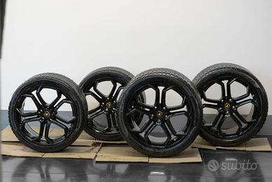 CERCHI LAMBORGHINI AVENTADOR