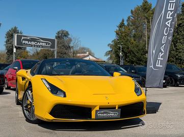 Ferrari 488 Spider/pack carbonio/lift/dispaly pass