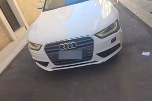AUDI A4  ANNO 2015