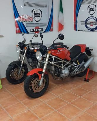 DUCATI MONSTER 900