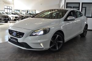 Volvo V40 D2 1.6 R-Design UniPro/Navi/Xenon/Cruse/