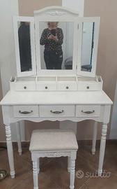 consolle trucco con specchiera e sgabello 