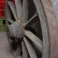 RUOTA CARRO ANTICO