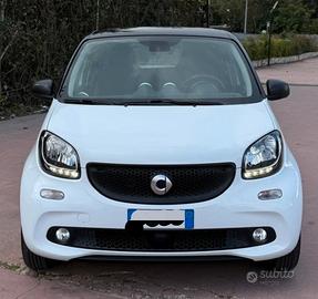 smart for four 453 benzina 