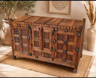 mobile in legno rustico