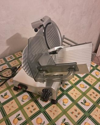 Affettatrice Elettrica a Gravità 